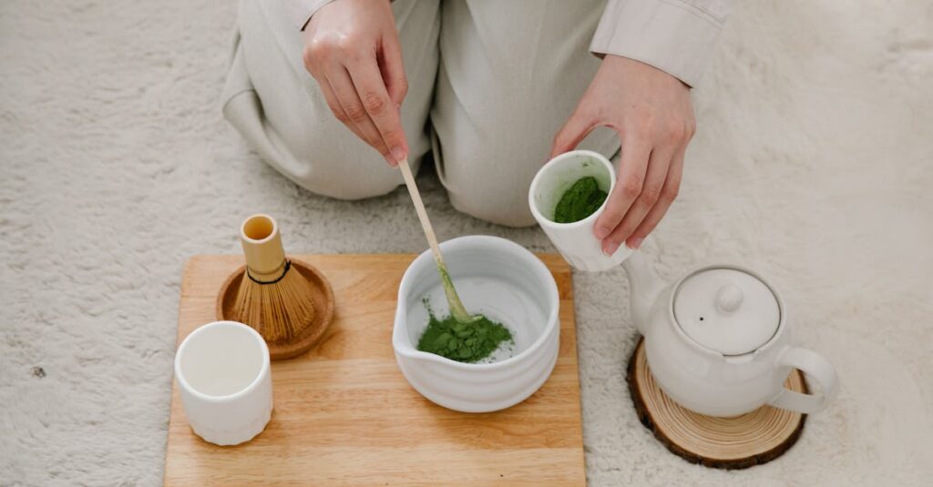 四季折々の天然素材を用いた和食の原点を伝える画像。